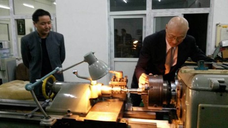 趙景謙的板料旋壓成型技術(shù)蜚聲海內(nèi)外